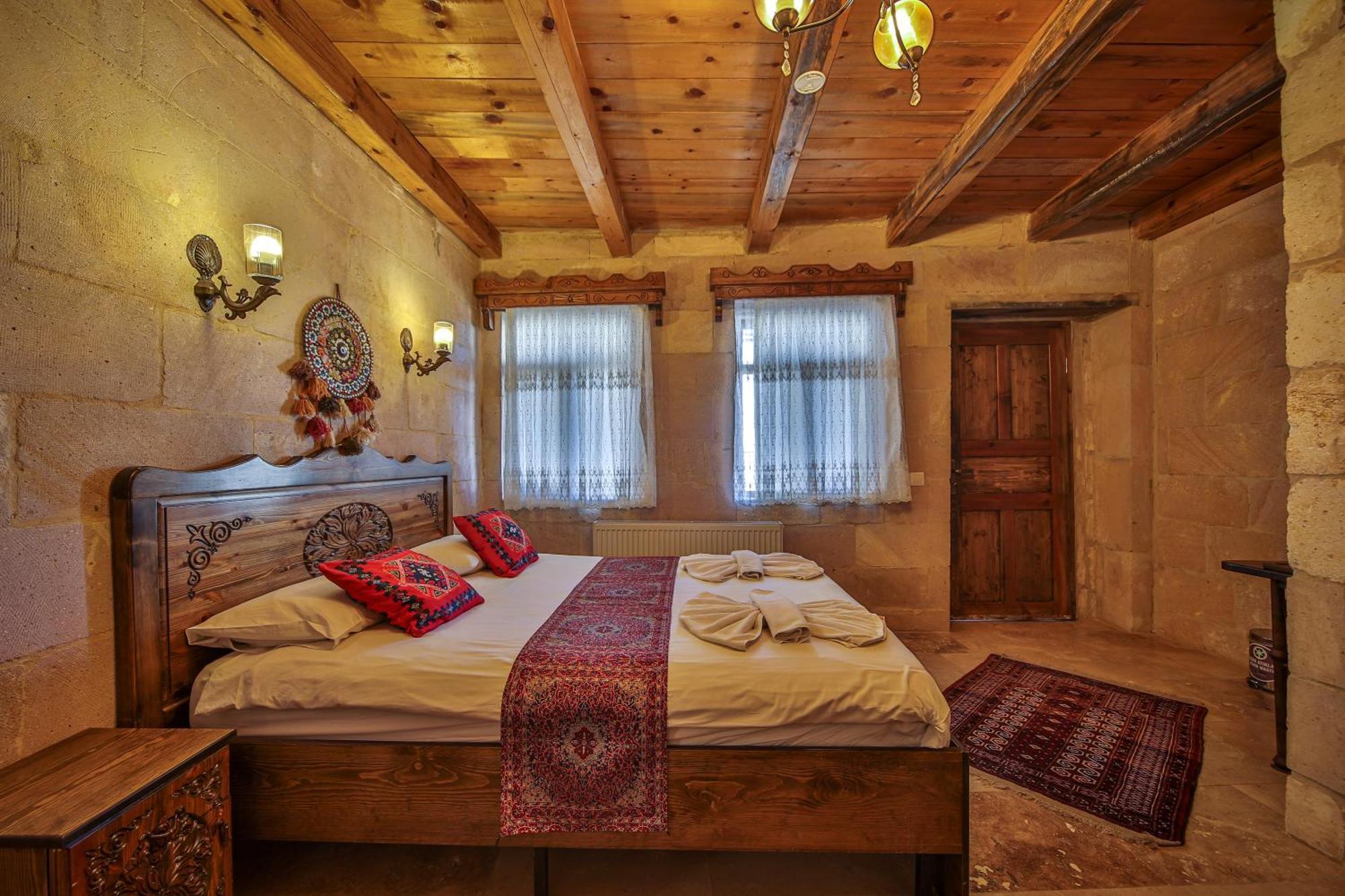 Luwian Stone House Hotel Goreme Bagian luar foto